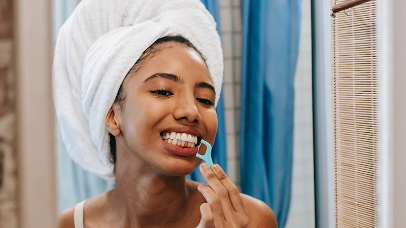 patient-flossing
